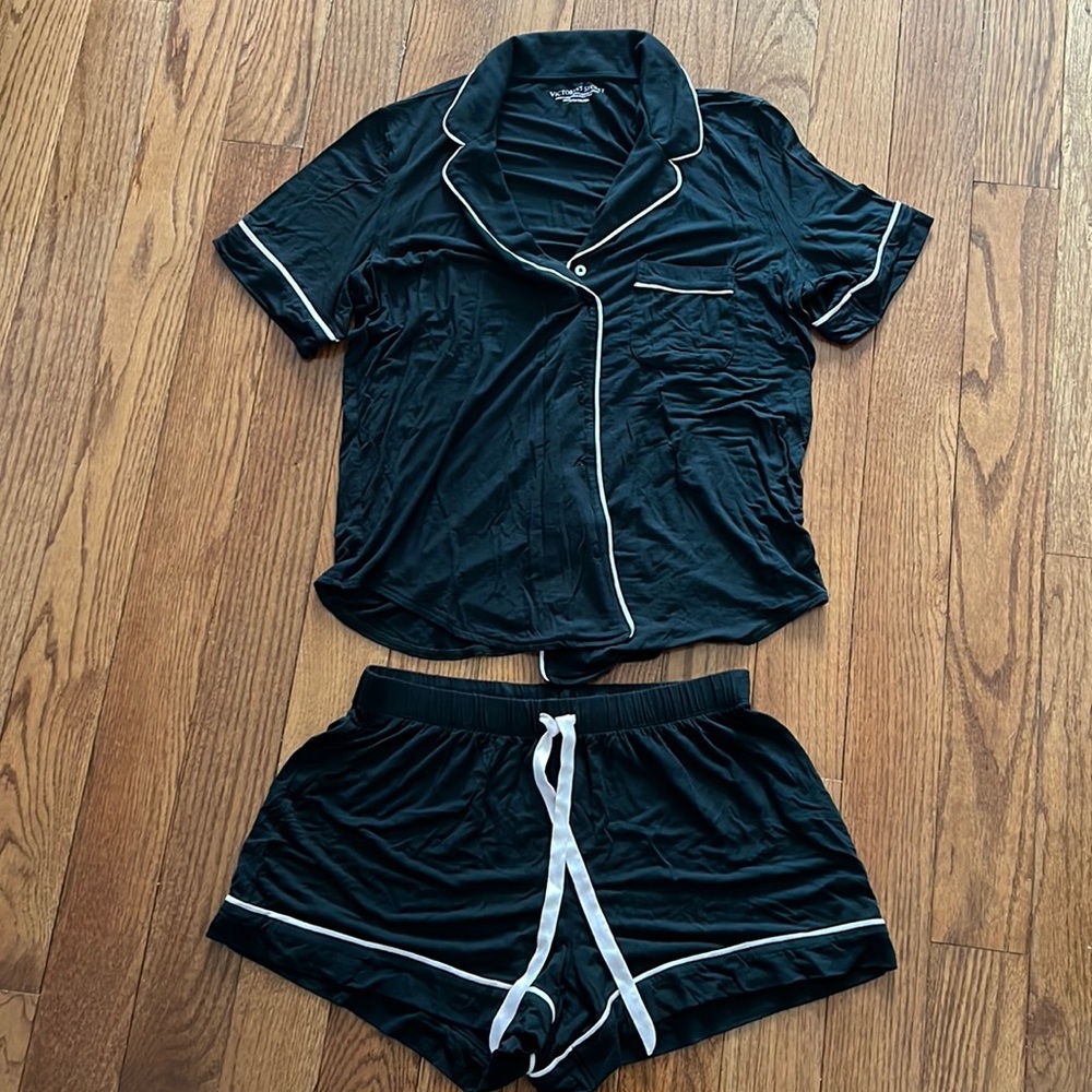 Victoria’s Secret PJ Set Black/Pink Modal, Size Small